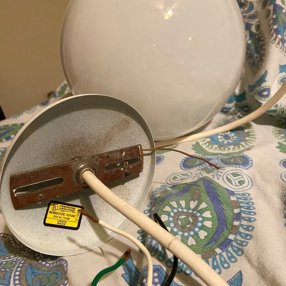 Retro vintage globe hanging light fixture from the sixties boho hippie - Picture 5 of 9